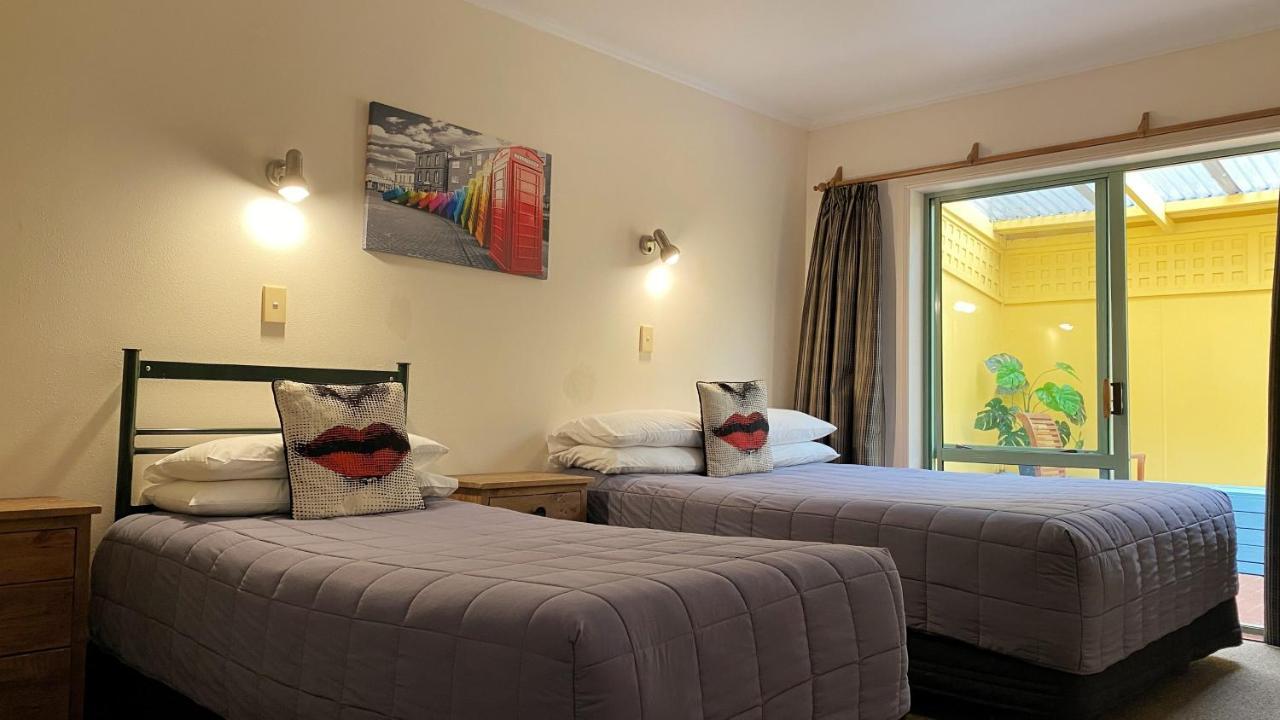 Rotorua Coachman Spa Motel Екстер'єр фото